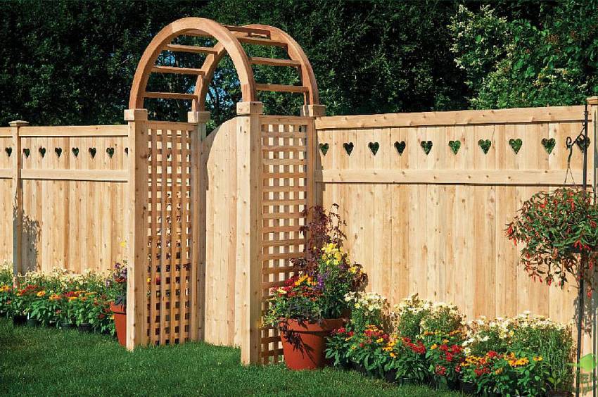 Декоративные деревянные садовые ограждения Декоративные деревянные садовые ограждения