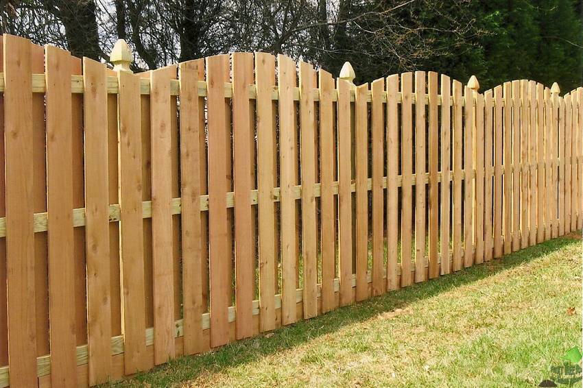 Штакетник - садовое ограждение